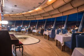 Radon Plaza - Restaurant