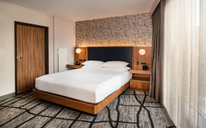 The Charter Hotel Seattle, Curio Collection by Hilton - Room