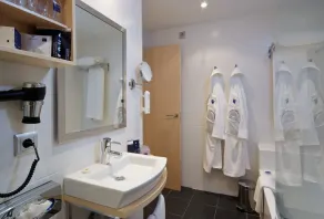 Hotel Zentral Ave - Salle de bain