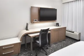 Courtyard by Marriott Pensacola - Chambre