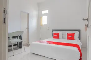 Capital O 90342 Kemang Garden - Zimmer