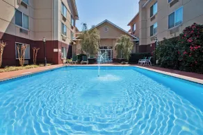 Holiday Inn Hotel and Suites Peachtree City by IHG - Pool