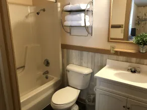 Rockerville Lodge & Cabins - Zimmer