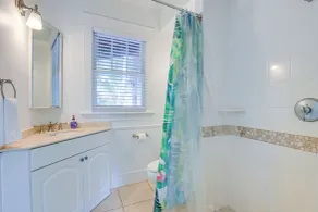 Palm City Home w/ Pool & Florida Room - Near Golf - Interiør
