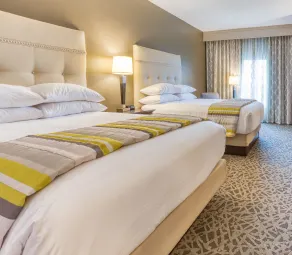 Drury Inn & Suites Cincinnati Northeast Mason - Chambre