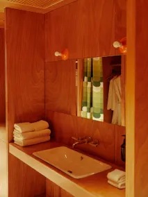 Rooms Hotel Batumi - Badezimmer