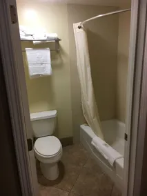 Garden Inn and Suites Glendora - Salle de bain