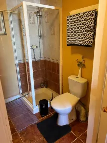 Edinburgh Travel Guest House - Bathroom