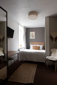 Savoy Hotel - Room