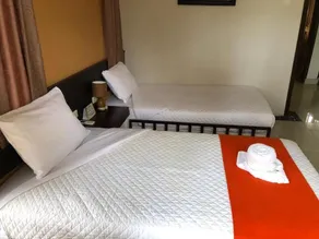 Terra Luna Lodge - Chambre