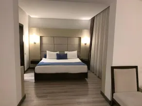 MY Hotel - Room