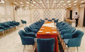 Hotel Kings Paradise & Banquet - Restaurant
