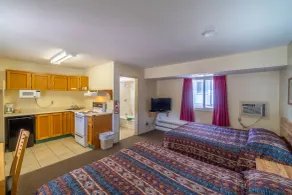 Canada's Best Value Desert Inn & Suites - Chambre