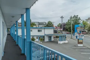 Castaway Motel - Lobby