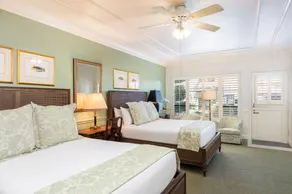 Pine Inn - Carmel - Room