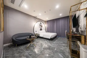 Hotel Four Star - Room