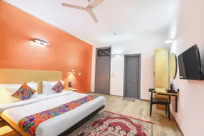Fabhotel Royal Spark Inn - Room