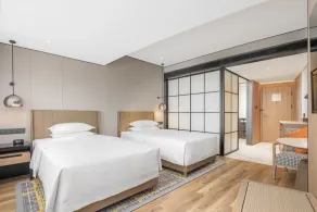 Sheraton Chengdu Lido Hotel - Room