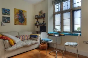 6 Coram Tower - Interior
