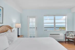 Anchorage Resort - Room