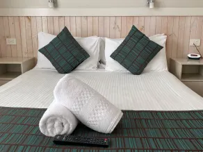 BIG4 Mackay Blacks Beach Holiday Park - Room
