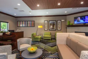 Holiday Inn Express and Suites Springfield Medical District by IHG - Réception