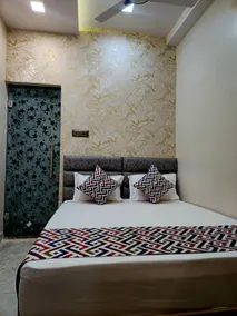Hotel Shiv Grand SV - Habitación