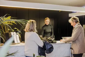 Corbie Mol - Reception