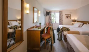 Downhill Inn - Habitación