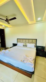 Grand Valley Resort,Bhilar - Camera