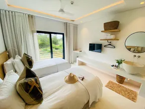 Barrington's - Room