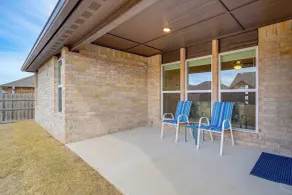 Private Yard & Patio: Bright Glenpool Getaway - Innenbereich