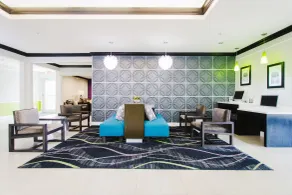 Palacio Royale Inn Signature Katy - Lobby