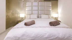 Suite de luxe au bord de la piscine - Chambre