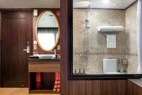 UniCharm Cruise - Salle de bain