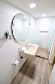 Hotel Madero Express - Bathroom