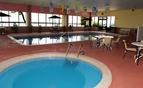 Tawas Bay Beach Resort & Conference Center - Piscina