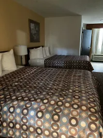 Travelodge by Wyndham Indianapolis Speedway - Chambre