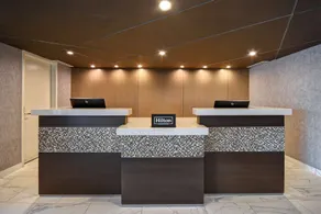 DoubleTree by Hilton St. Louis Airport - Réception