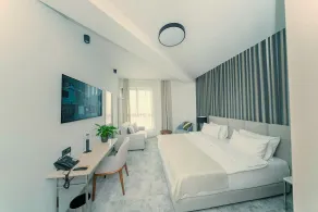 FLOK Center- Botanica Residence - Rum