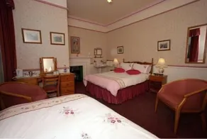 Bellevue Guest House - Værelse