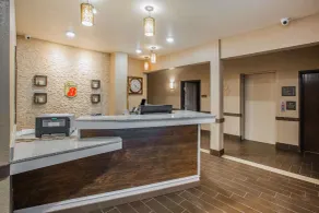 Super 8 by Wyndham Altoona - Hall
