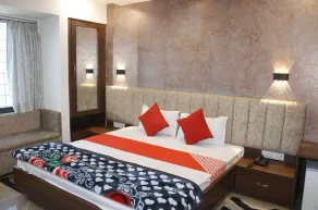 Hotel Satyam Palace - Chambre