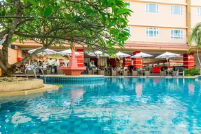 Nova Platinum Hotel - Piscine