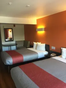 Motel 6-Bremerton, WA - Zimmer