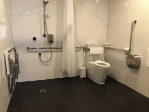 Quest Maribyrnong - Bathroom