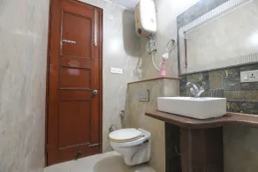 Hotel O Uk House Residency - Bagno