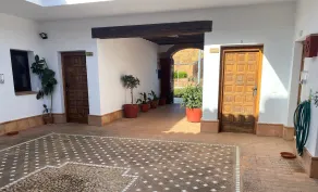 Apartamentos Turísticos - Hostal Los Alisos - Entréinterör