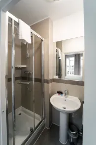 Park Lane Apartments Crawford Place - Baño