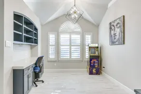 Community Pool & Courts: Missouri City Gem w/ Yard - Innvendig